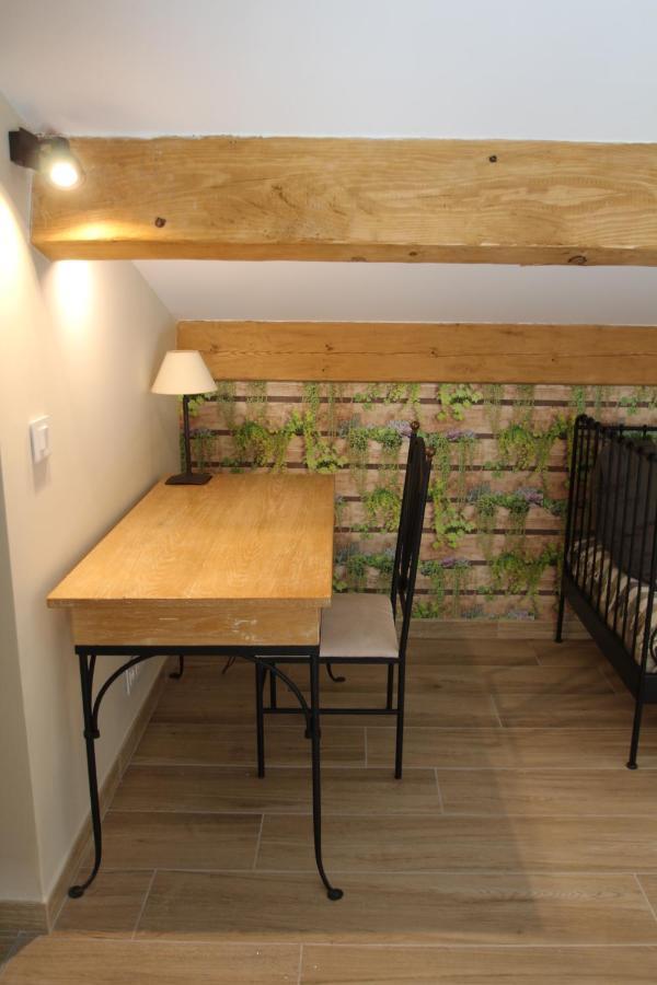 Вілла Loft Lou Pitchoun Saint-Etienne-du-Gres Екстер'єр фото