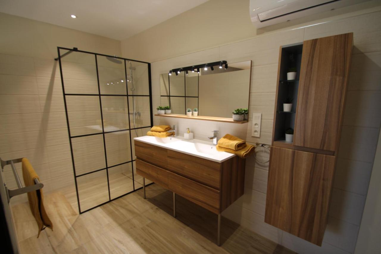 Вілла Loft Lou Pitchoun Saint-Etienne-du-Gres Екстер'єр фото